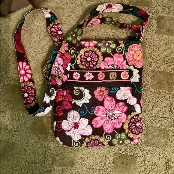 VERA BRADLEY COTTON CROSSBODY BAG - Picture 1 of 6